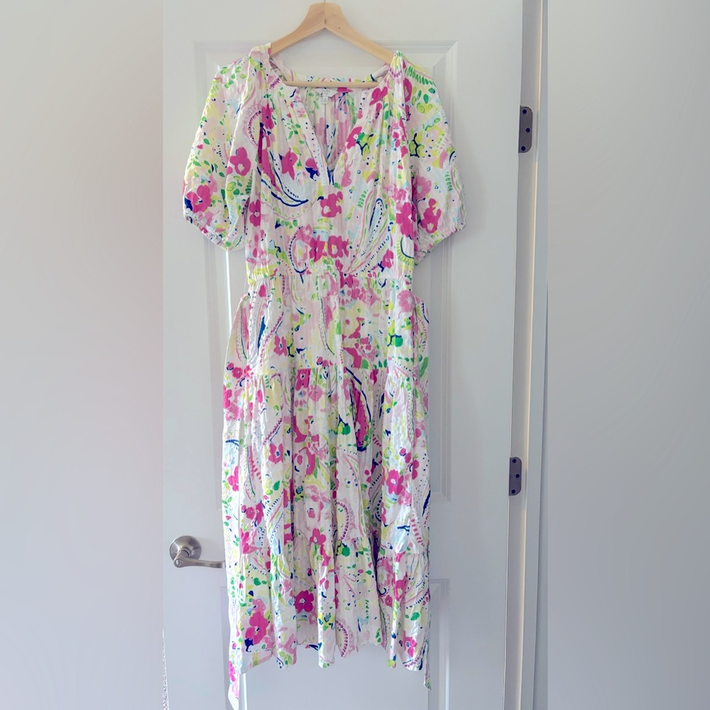 Crown and Ivy Dress Excellent used condition